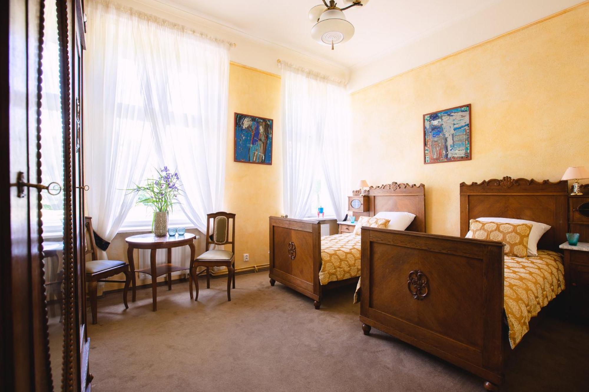Dwor Podstolice - House Of Rosenthal Βίλα Εξωτερικό φωτογραφία